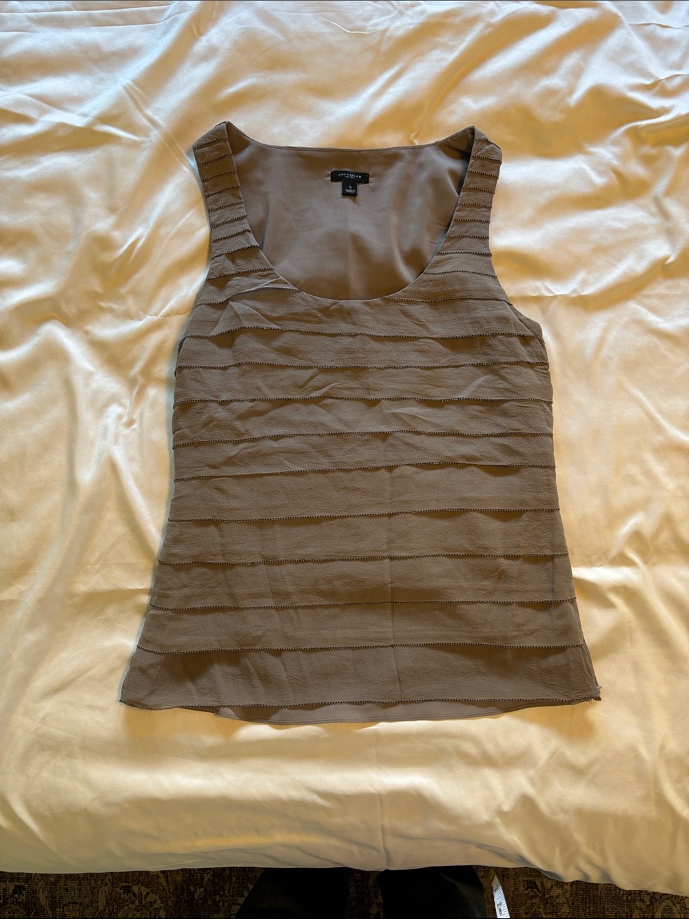 Ann Taylor Taupe Layered-Trim Scoop Neck Tank